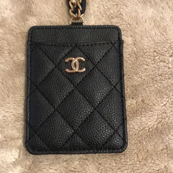 Black Quilted Card Holder - Picture 1 of 8